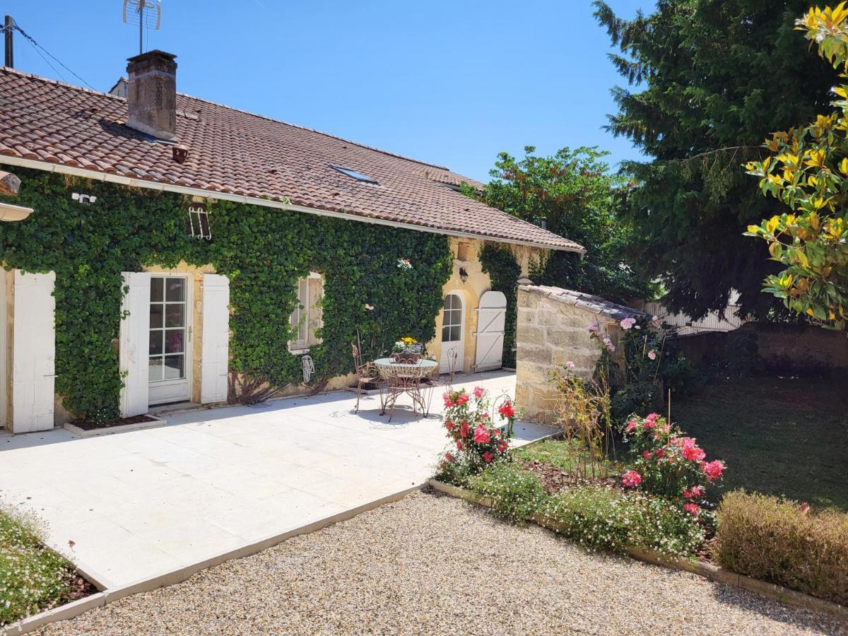 Domaine De Plisseau Hotel Le Rigalet Exterior photo